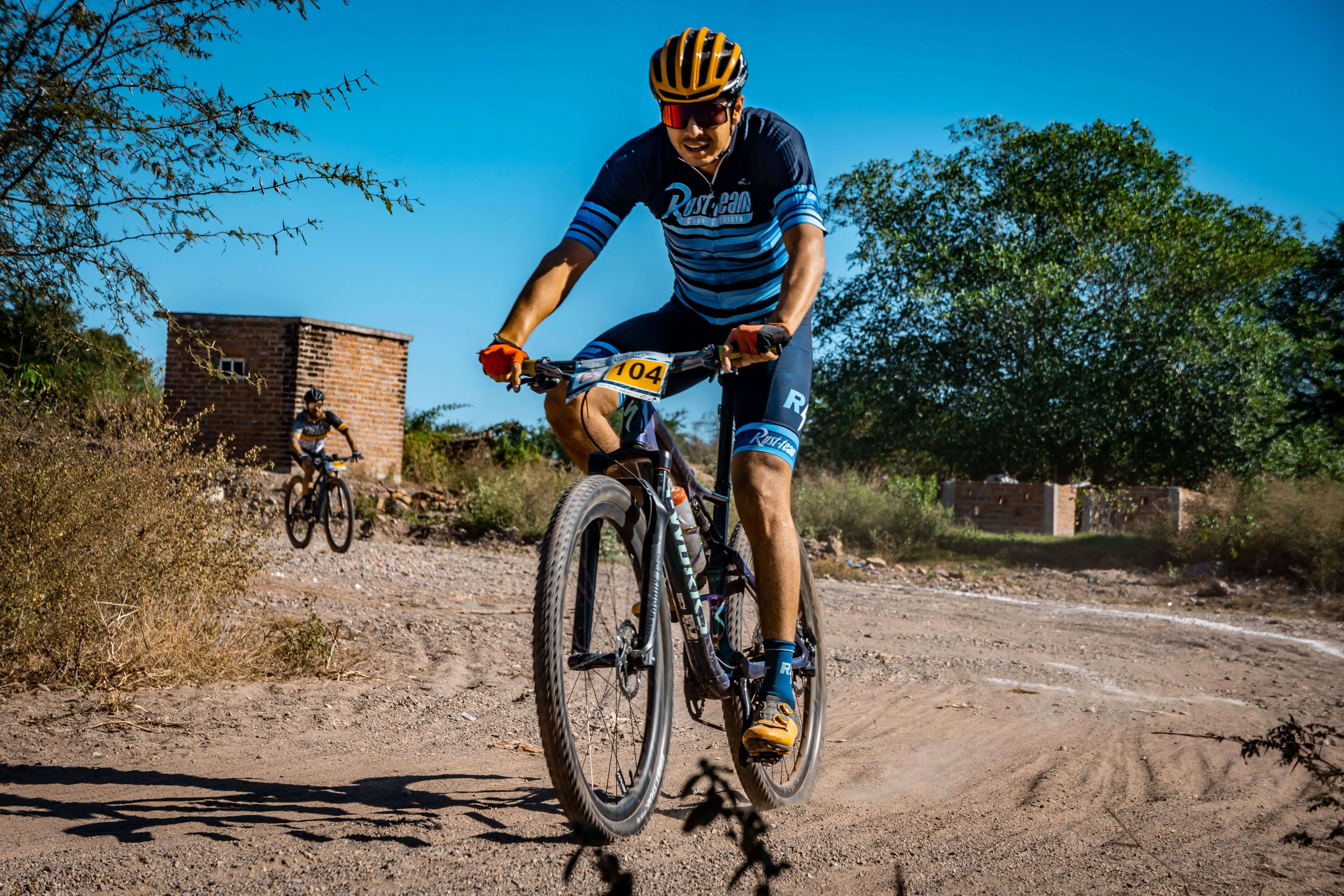 Ciclismo en los Arribes del Duero para grupos de estudiantes