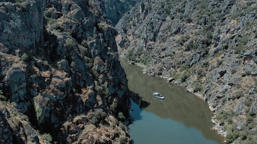 Kayak en el río Duero, Arribes