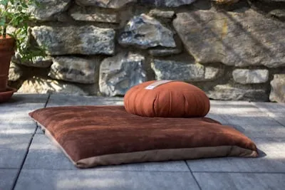 Zafu para meditación y práctica de yoga