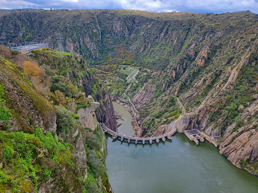 represa Aldeadávila de la Ribera